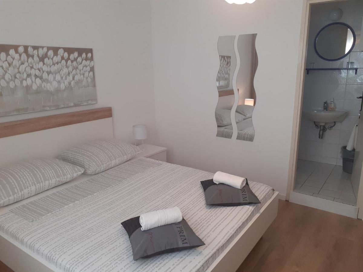 Apartment & Rooms Riva Vodice Extérieur photo